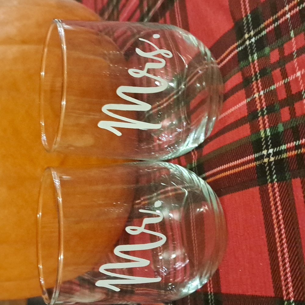 Mr. & Mrs. 16 oz. Tumblers/Glasses